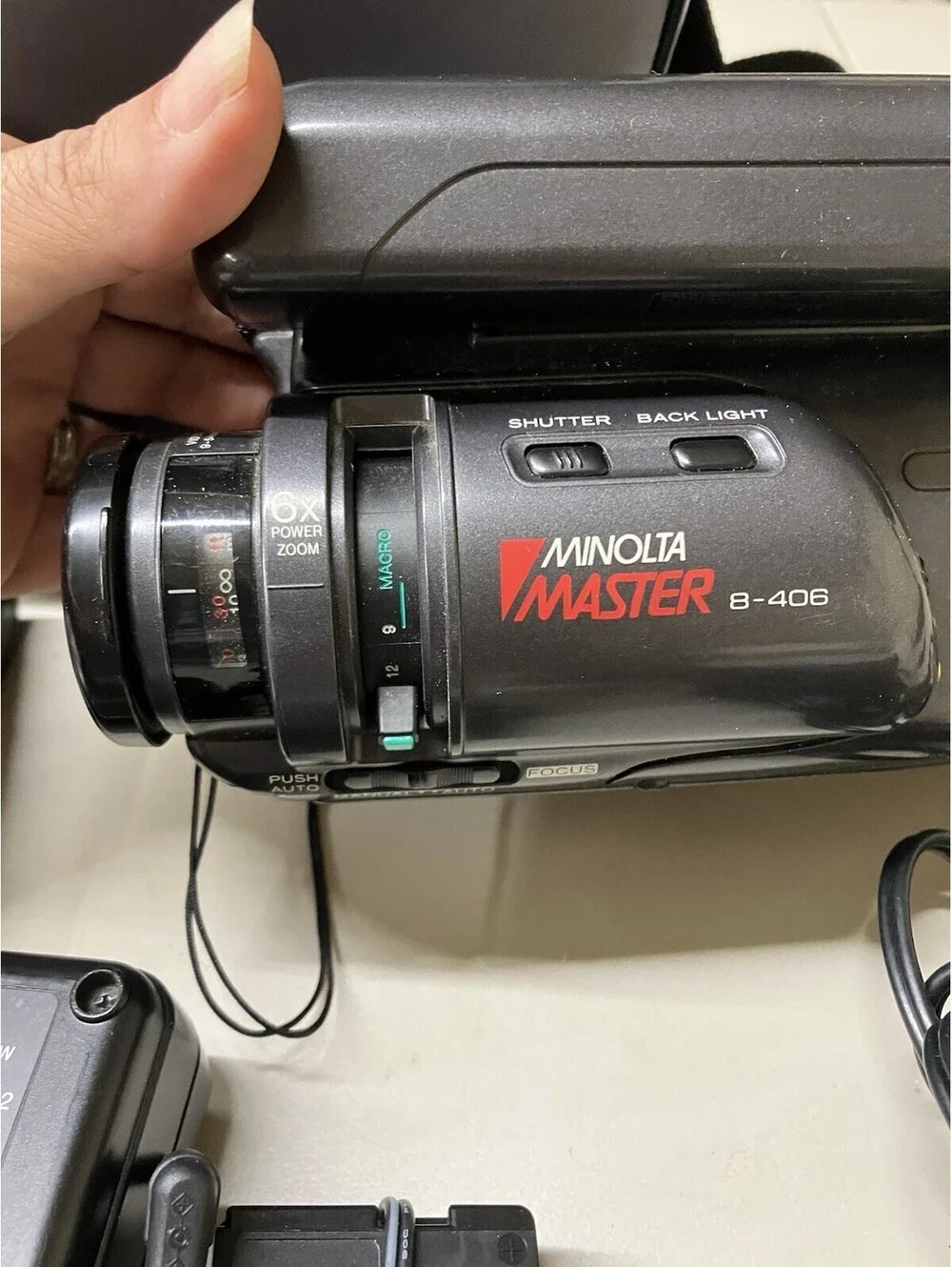 Minolta Master 8-418 Video Camcorder With Bag, Batteries, & Cords Parts & Repair